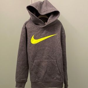 Kids size 7 L Nike Hoodie